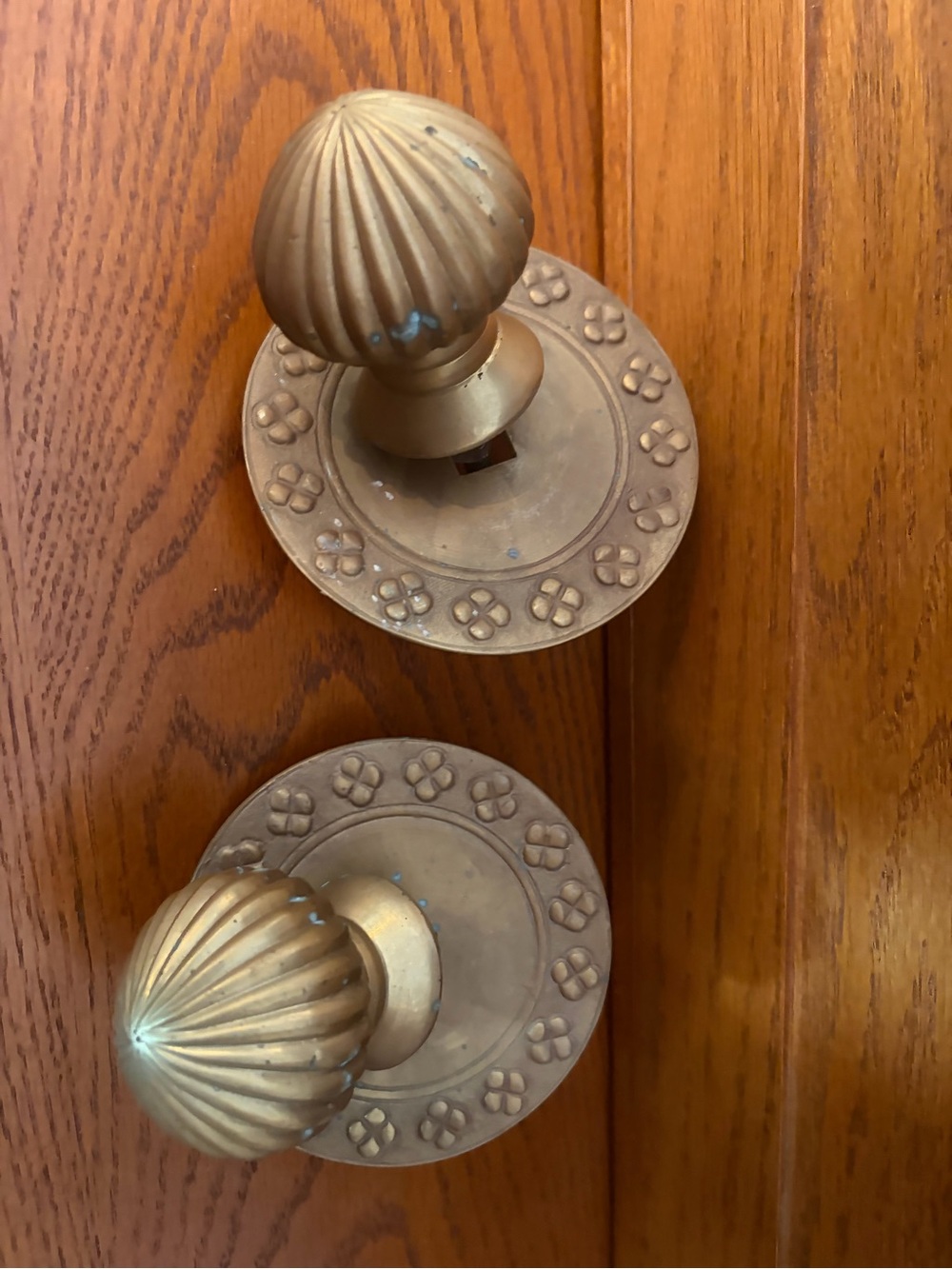 2 brass antique dummy doorknobs